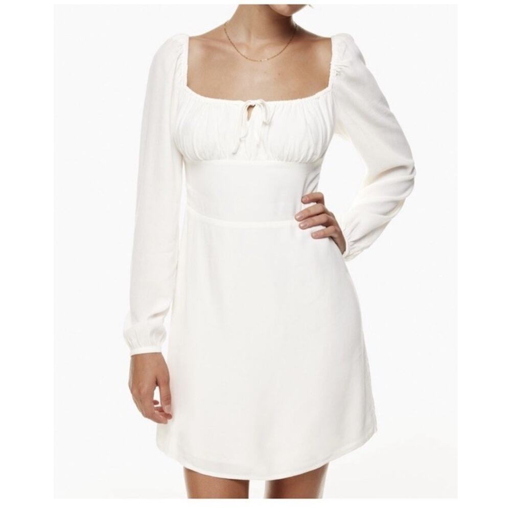 Sunday Best From Aritzia “Delilah” Dress Women’s SZ M White Babydoll EUC